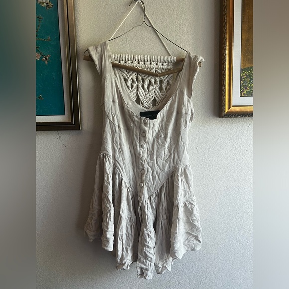 Vanessa Mooney Dresses & Skirts - Cute little romper dress :)